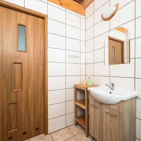 بيت للعطل Two-story Homes With Terraces, Playground ميلنو